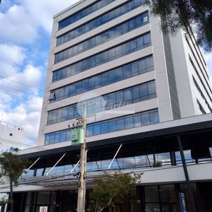 {{layout.imobiliaria.imb_razaosocial}}