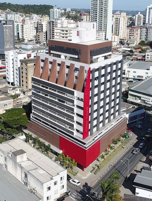 Sala Comercial, Térrea