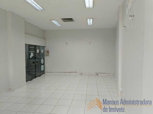 {{layout.imobiliaria.imb_razaosocial}}