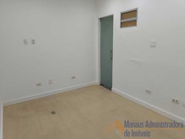 {{layout.imobiliaria.imb_razaosocial}}