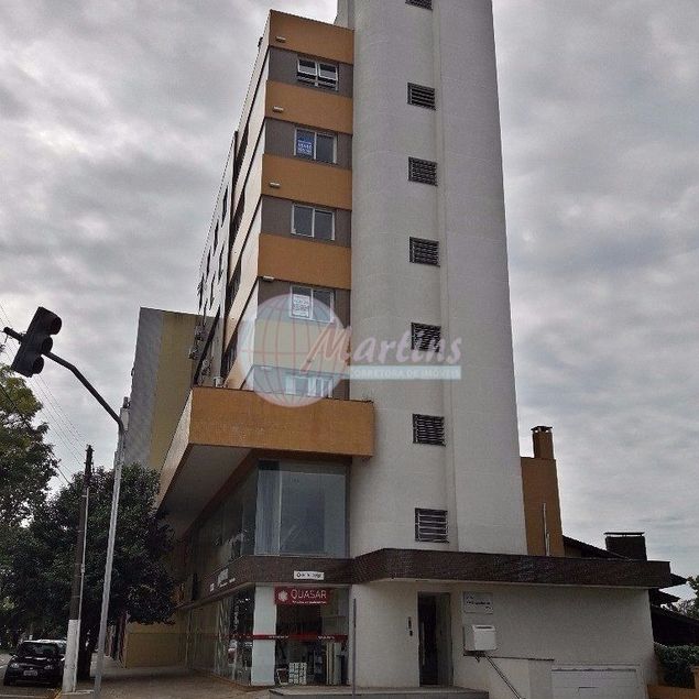 {{layout.imobiliaria.imb_razaosocial}}