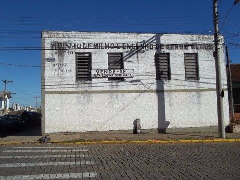 Pavilhão Comercial, Pavilhão
