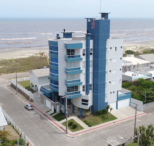 Apartamentos, 4 Dormitórios
