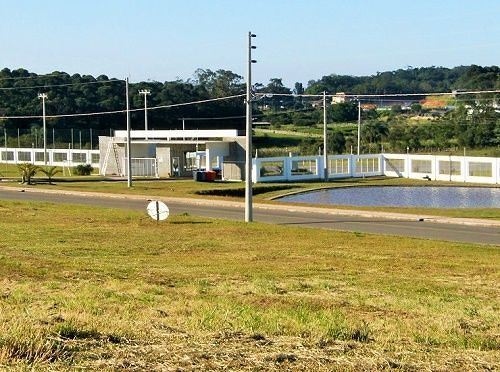 Condomínio, Terreno