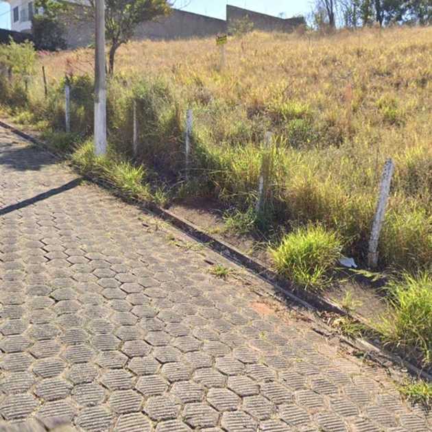 Foto do anúncio: Lote/Terreno/Área Lote / Terreno Urbano, Morro Chic - Venda: