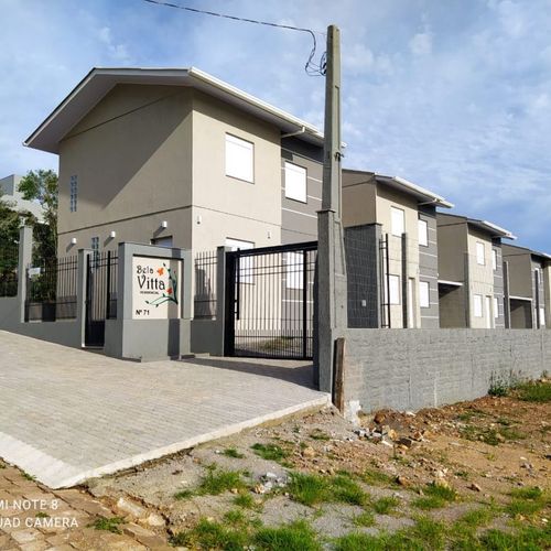 Sobrados, Condomínio com 4 unidades