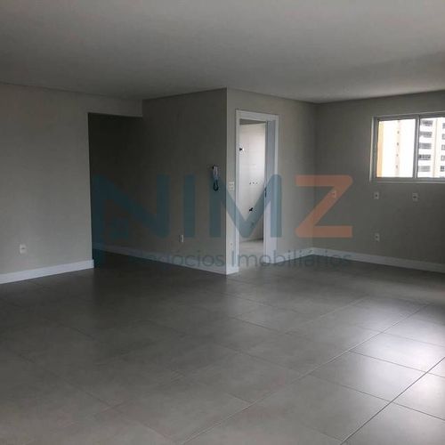 Apartamento, 2 SUÍTES