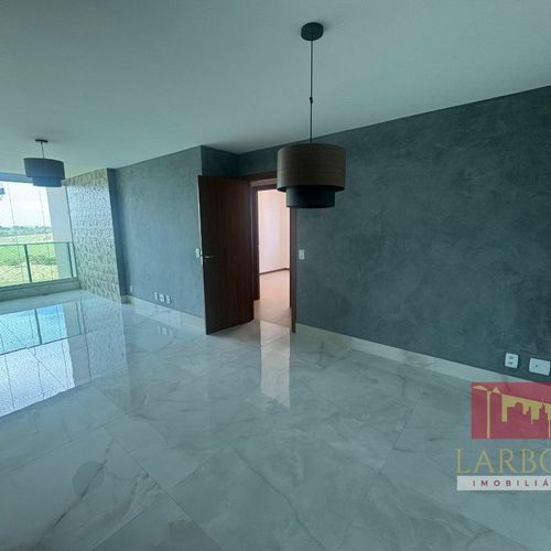 APARTAMENTO EM CONDOMÍNIO, 4 QUARTOS