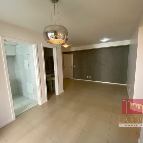 APARTAMENTO EM CONDOMÍNIO, 2 QUARTOS