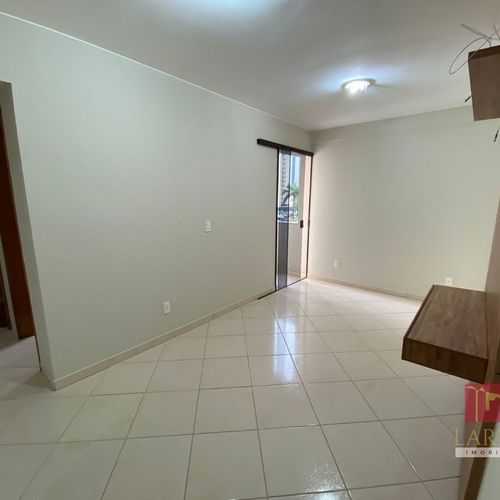 APARTAMENTO EM CONDOMÍNIO, 2 QUARTOS
