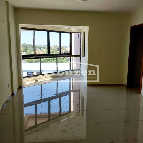 Apartamento, 1 suíte + 02 dormitórios