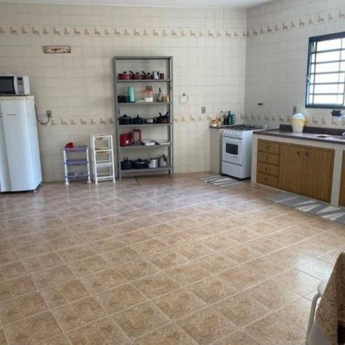 Apartamentos, 4 Dormitórios