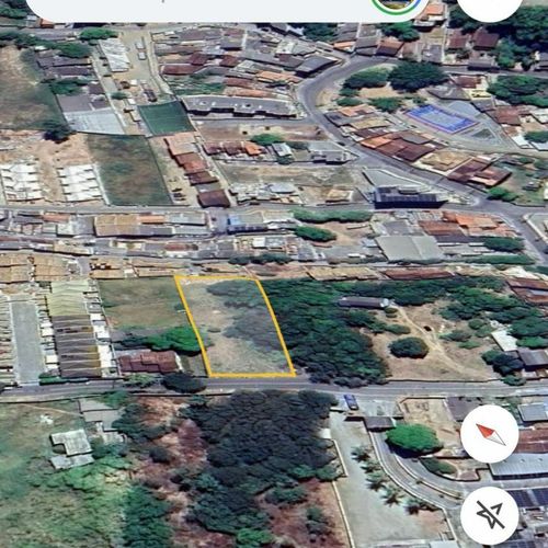 ÁREA, RESIDENCIAL / COMERCIAL