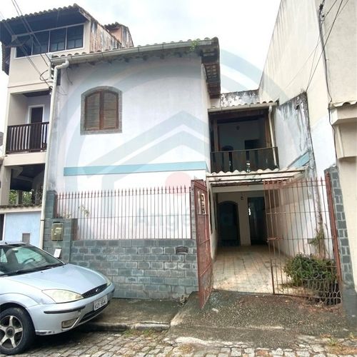 CASA., 3 Dormitórios,