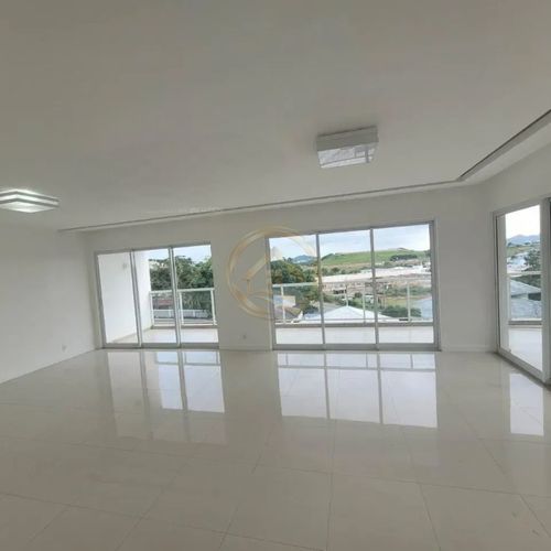 CASA., 4 Dormitórios,