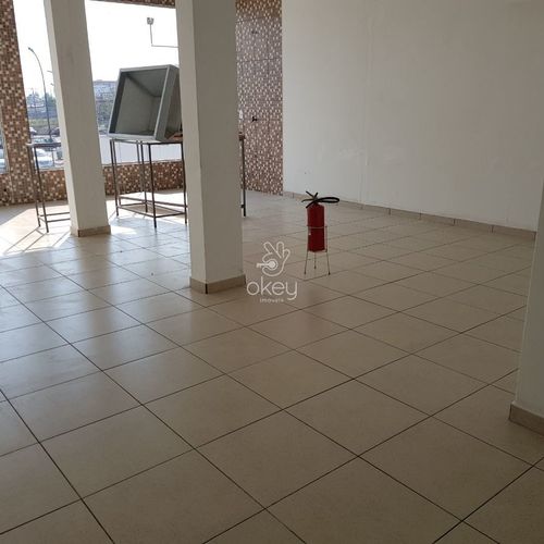 Sala Comercial, 2 Piso
