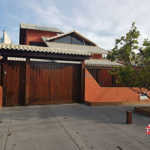 Casa, CASA LINEAR COM 3 DORMITORIOS