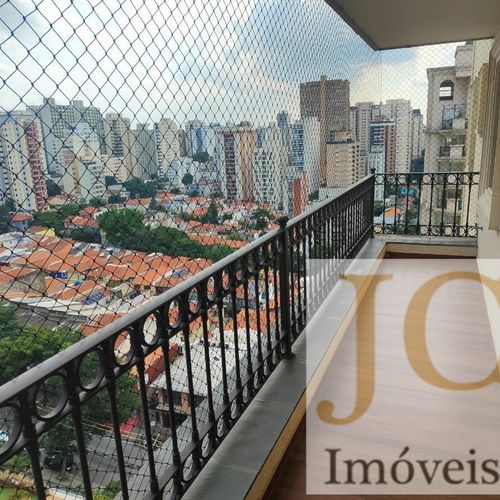 Apartamentos, 4 dormitórios