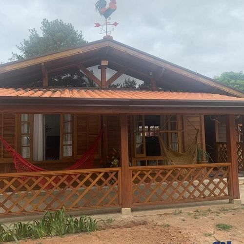 Chácara, 4 Dormitórios