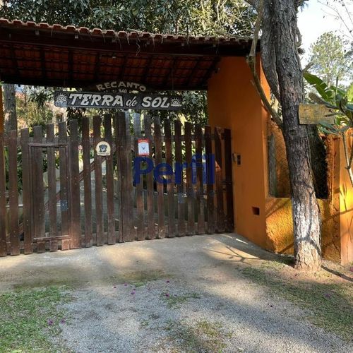 Chácara, 4 Dormitórios