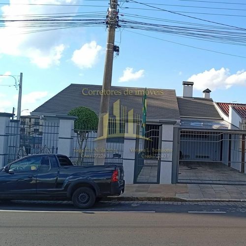 Casa, 4 Dormitórios