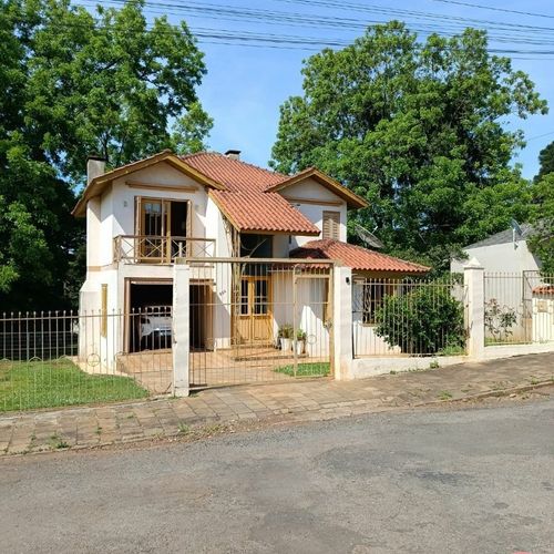 Casa, 3 Dormitórios