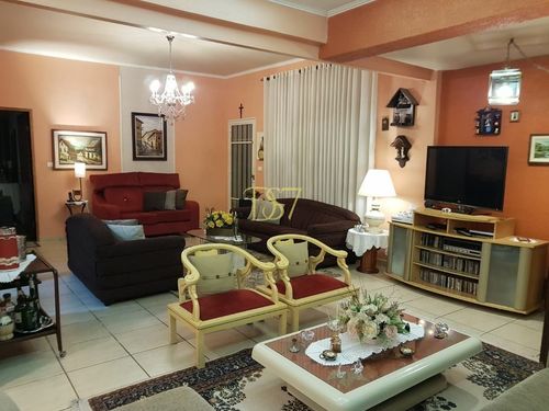 Casa, 3 Dormitórios