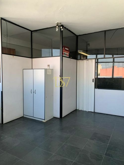 Sala Comercial, Sala Comercial