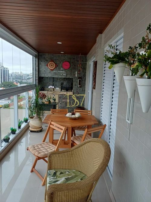 Apartamentos, 3 Dormitórios