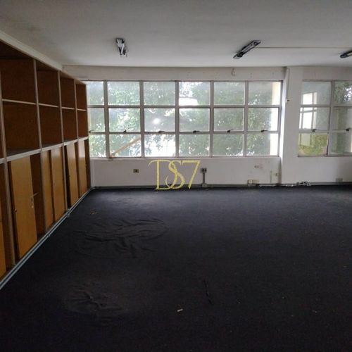 Sala Comercial, Sala Comercial