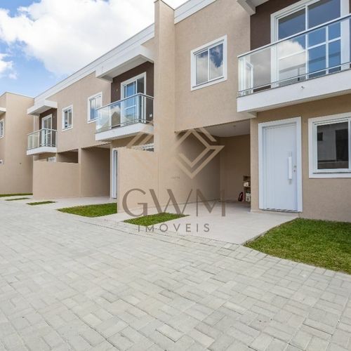 Sobrado, 3 DORMITÓRIOS