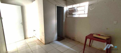 Sala Comercial, Térrea