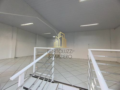 Sala Comercial, Térrea