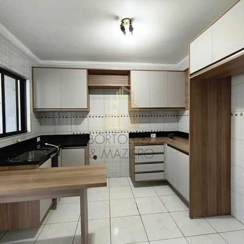 Apartamentos, 3 Dormitórios