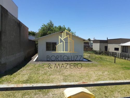 Casa, 2 Dormitórios