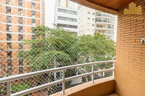 Apartamentos, 3 Dormitórios