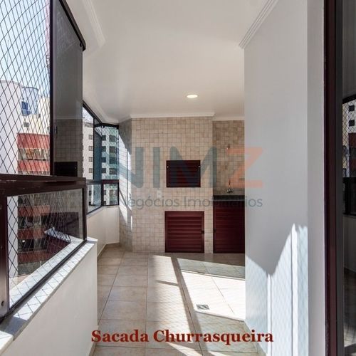 Apartamento, 5 dormitórios