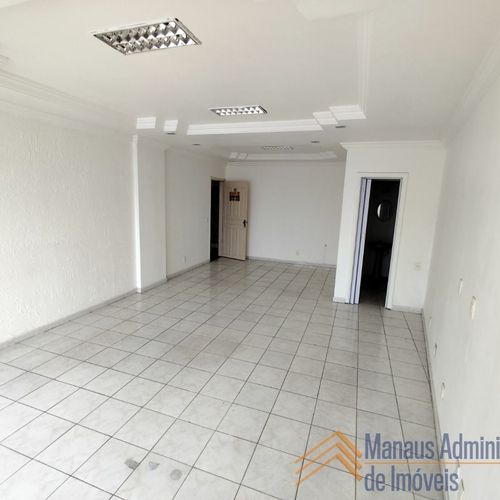 Sala Comercial, Aérea