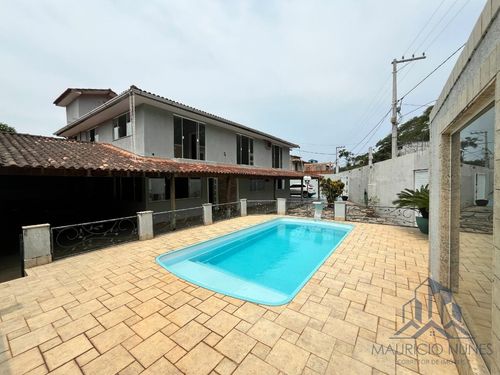 Casa, 5 Dormitórios