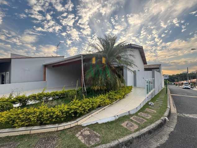 Borges & San Martin Negócios e Assessoria Imobiliárias
