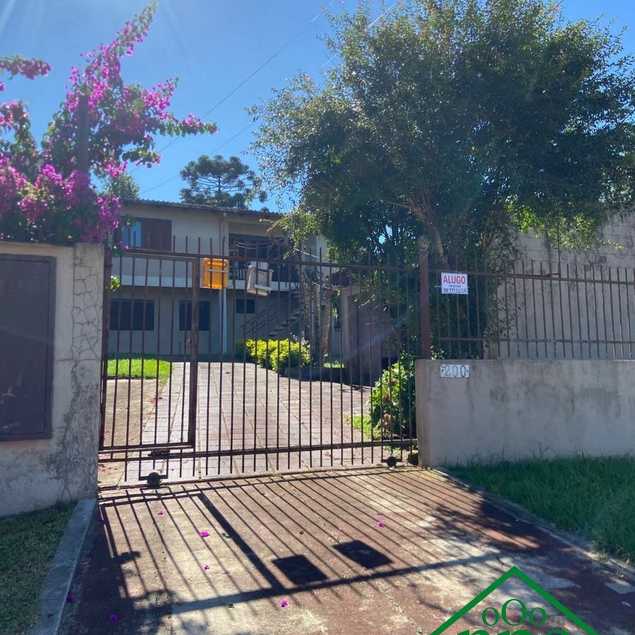 {{layout.imobiliaria.imb_razaosocial}}