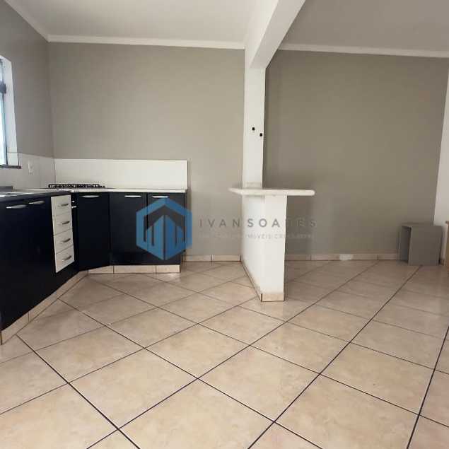 {{layout.imobiliaria.imb_razaosocial}}