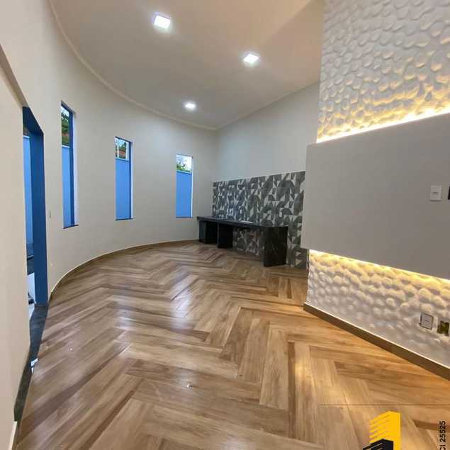 {{layout.imobiliaria.imb_razaosocial}}