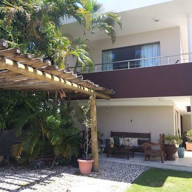 Mariana Hamdan Costa Andrade ME