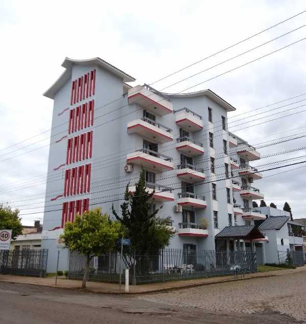 {{layout.imobiliaria.imb_razaosocial}}