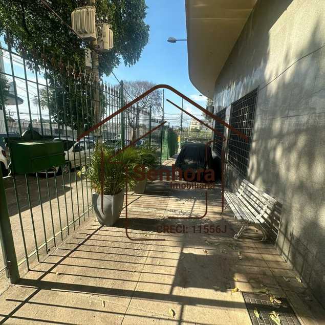 {{layout.imobiliaria.imb_razaosocial}}