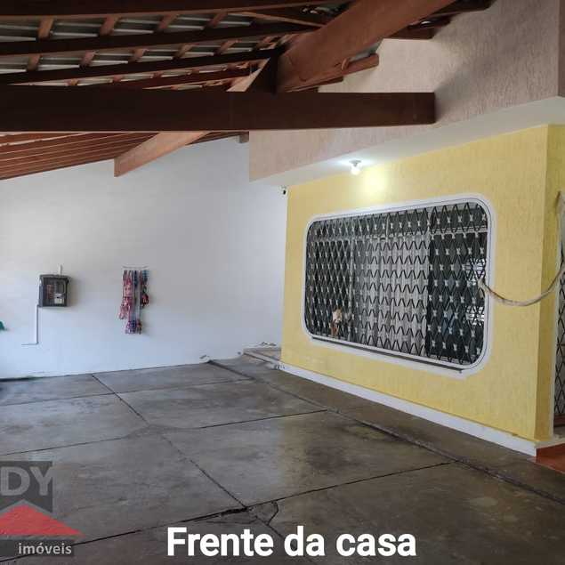 {{layout.imobiliaria.imb_razaosocial}}