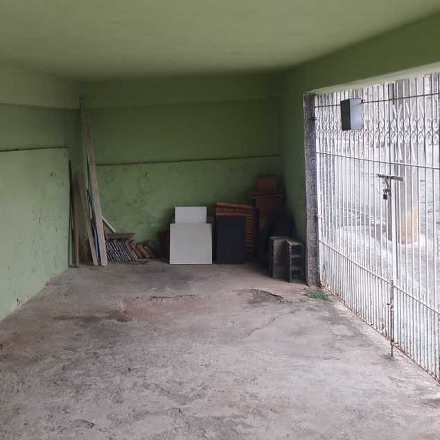 {{layout.imobiliaria.imb_razaosocial}}