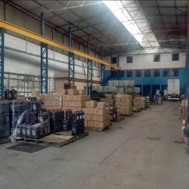 {{layout.imobiliaria.imb_razaosocial}}