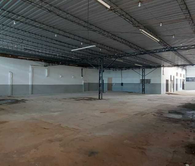 {{layout.imobiliaria.imb_razaosocial}}